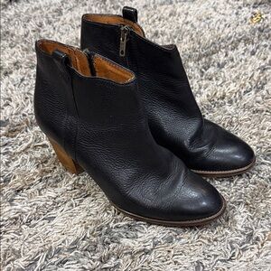 Madewell Black Leather Ankle Boots sz 6